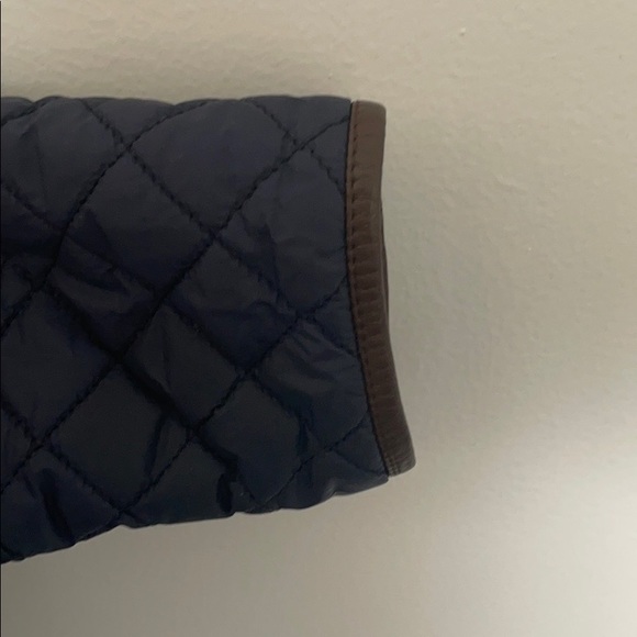 Massimo Dutti quilted hooded jacket - Picture 6 of 7